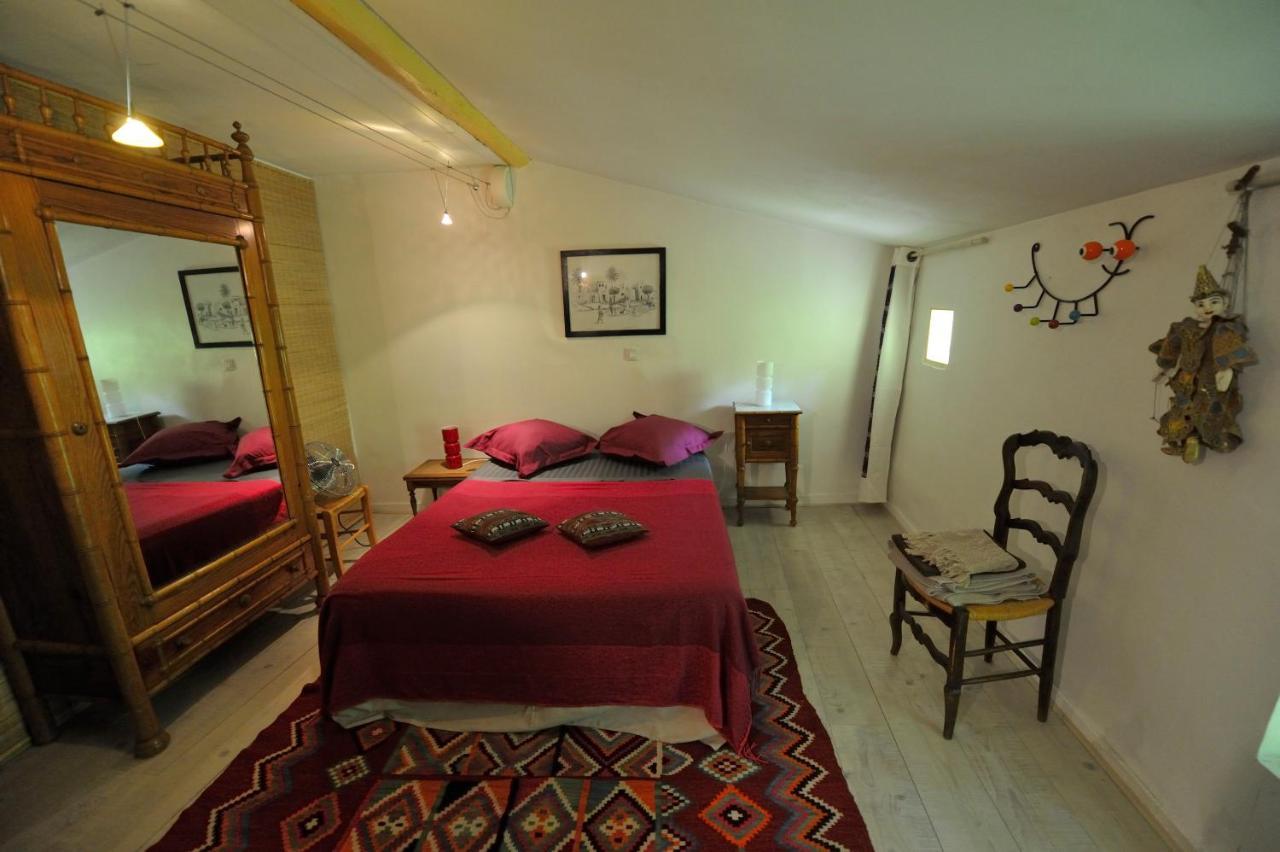 Chambres D'Hotes Le Petit Siam : Le Calme En Centre Ville Clermont-Ferrand Exterior photo